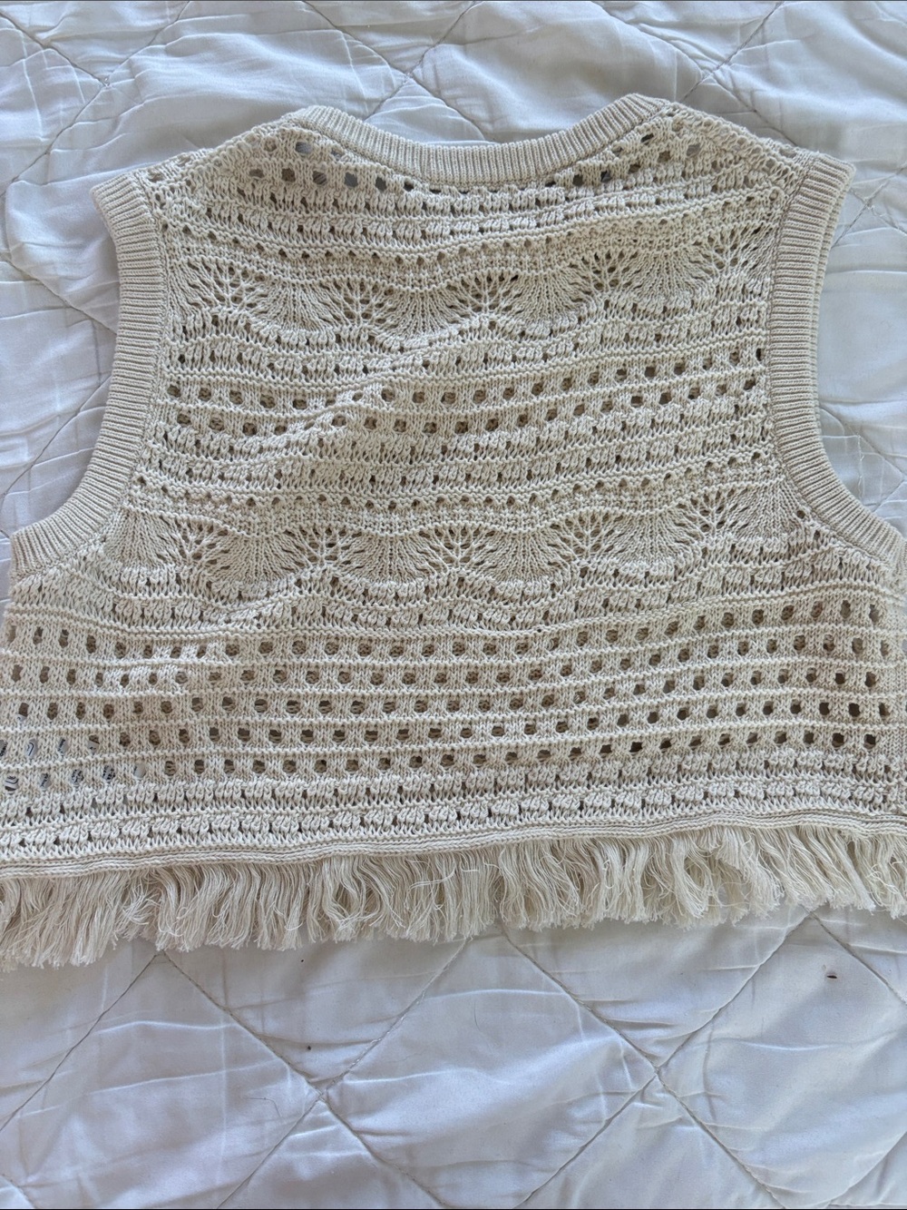 Boden crop crochet vest / sleeveless sweater - Picture 4 of 4